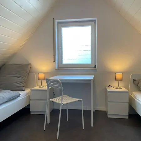 4 Apartment *
